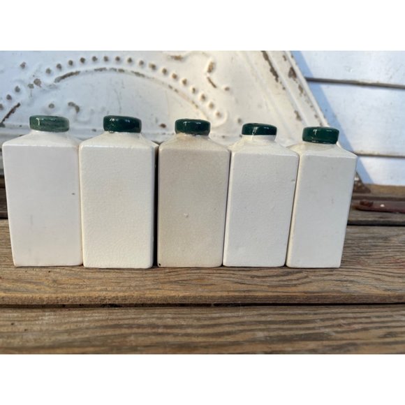 Vintage Spice Rack With Spice Jars Rooster Chicken Farmhouse - Picture 8 of 16